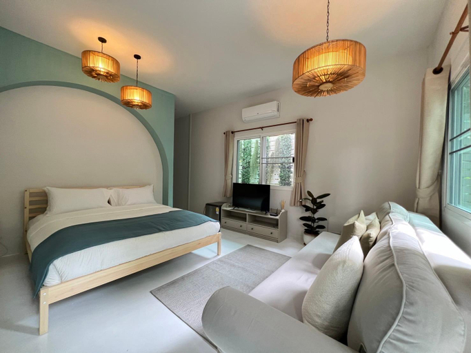Others 2, Warm White Hua Hin House, Hua Hin