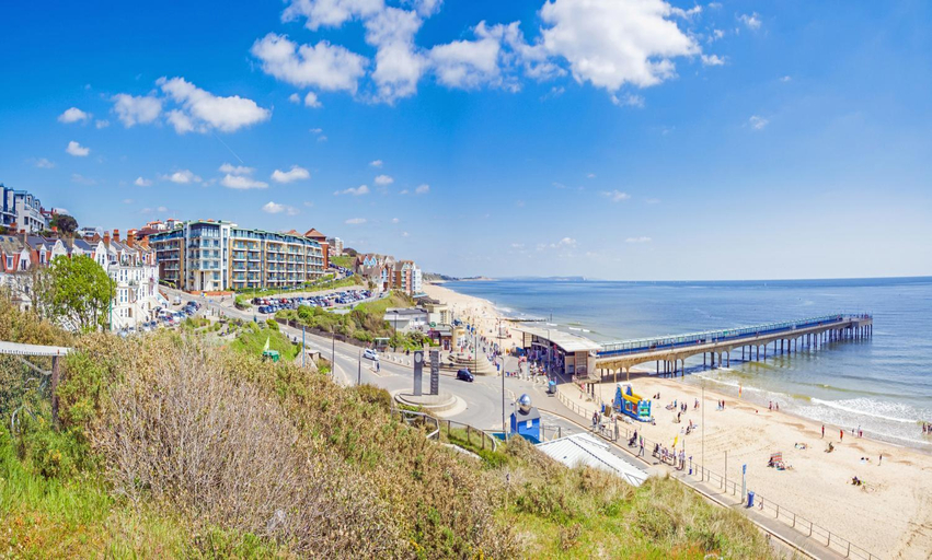 Exterior & Views 3, 8 Palm Court - a beautiful two bedroom apartment!, Bournemouth