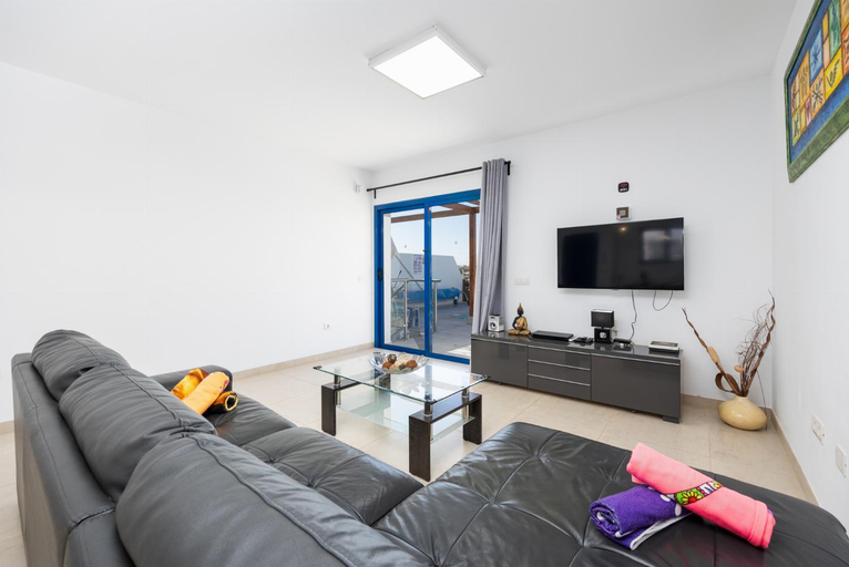Others 5, Villa Beyond, Las Palmas