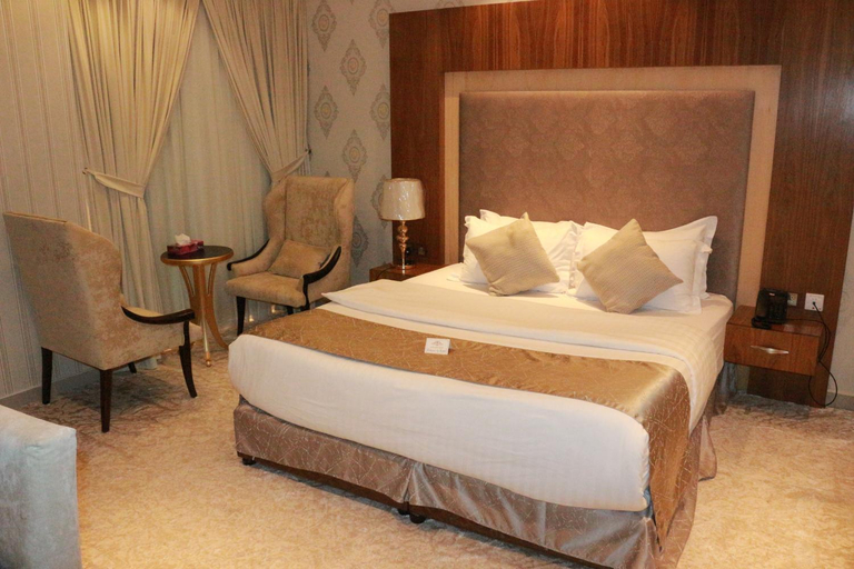 Bedroom 2, Crown City Hotel, Riyadh