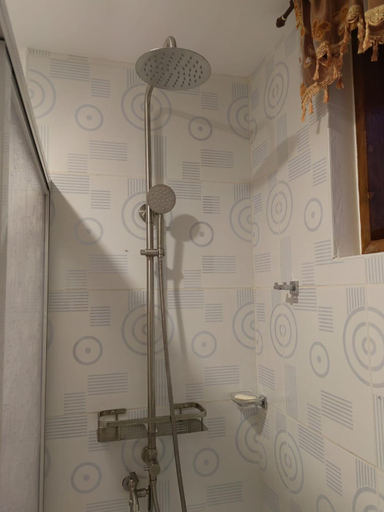 Shower 4, Michael's Apartment, Moalboal