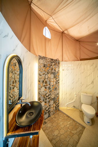Bathroom 3