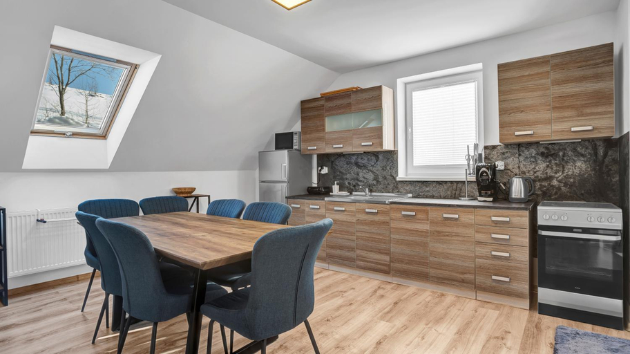 Others 2, Apartmany Ctyrlistek, Chomutov