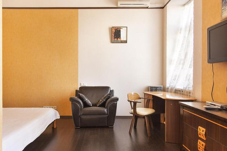 5, Centre 911 flat, Holosiïvs'kyi
