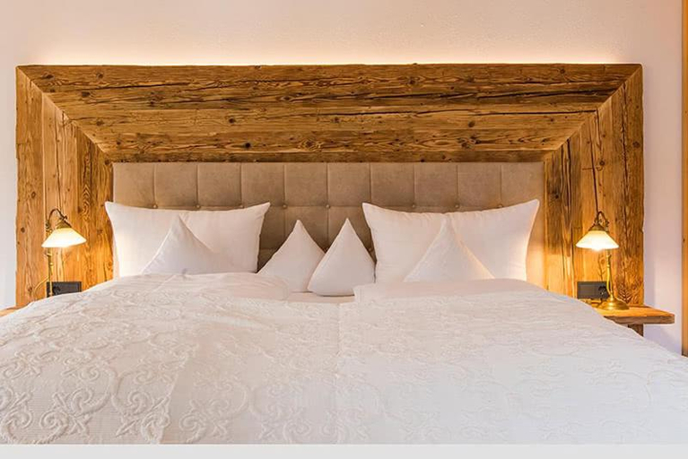 Bedroom 4, Seehotel Malerwinkel, Miesbach
