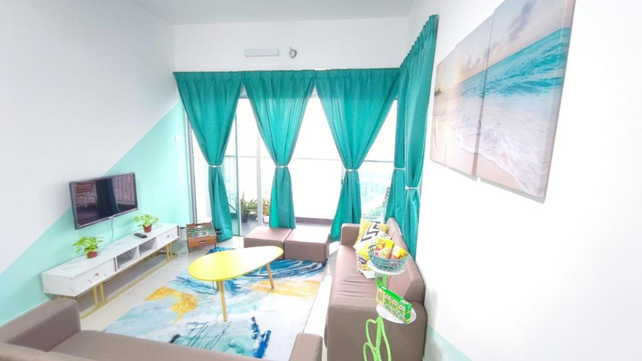 Others 4, 3A YOLO Budget Condo, Kuala Lumpur