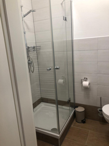 Bathroom 17