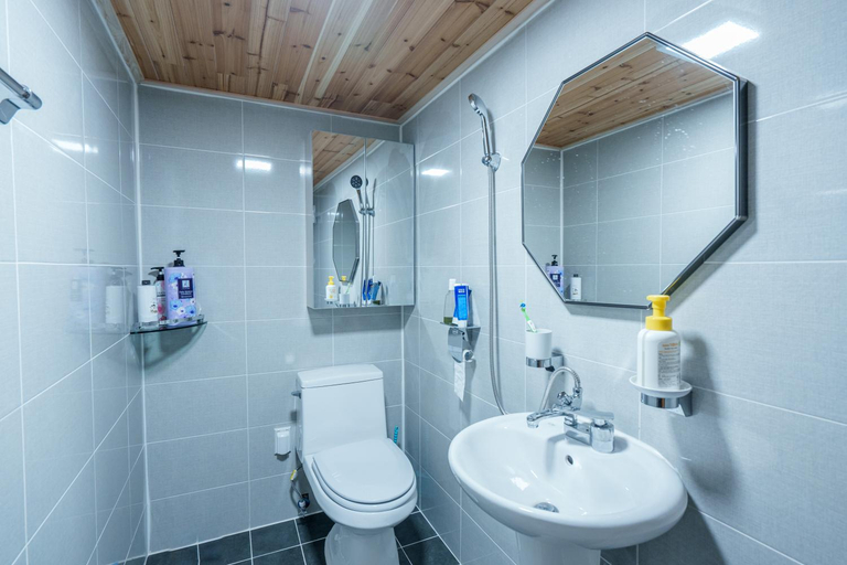 Bathroom 3