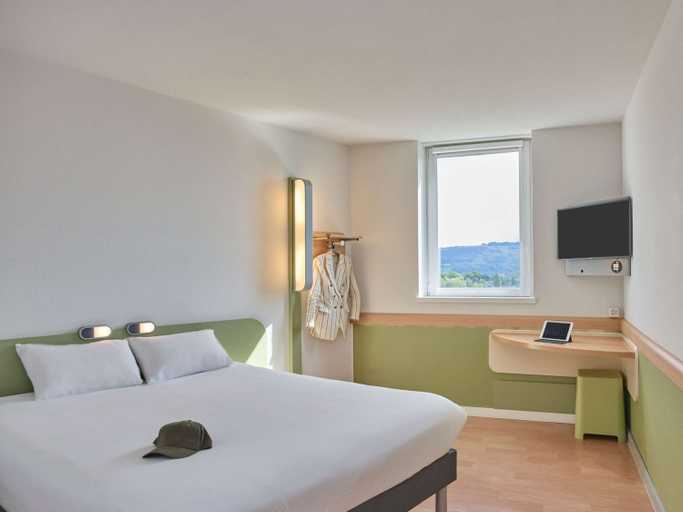 Bedroom 4, ibis budget Bern Expo, Bern