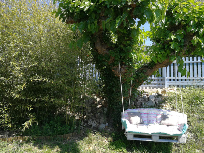 Others 4, Bastide Provencale Les Muriers d'Engaspaty, Var
