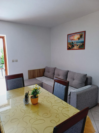 Others 4, Apartments Jure Miljak, Podstrana