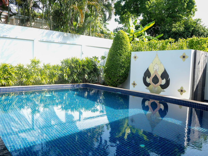 5, Spacious 4 Bedrooms Private Pool Villa in Phuket, Phuket Island