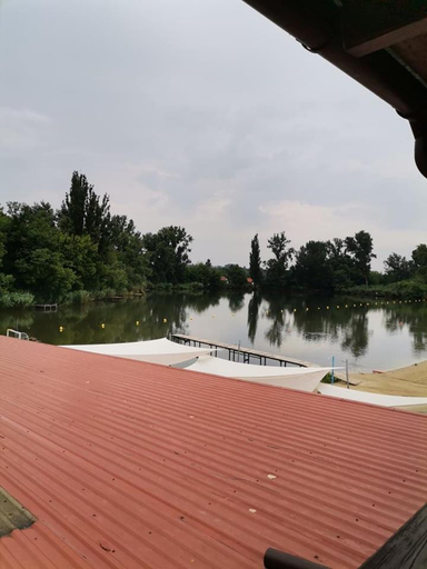 Sport & Beauty, Eden Lounge Restaurant & Pension, Veresegyház