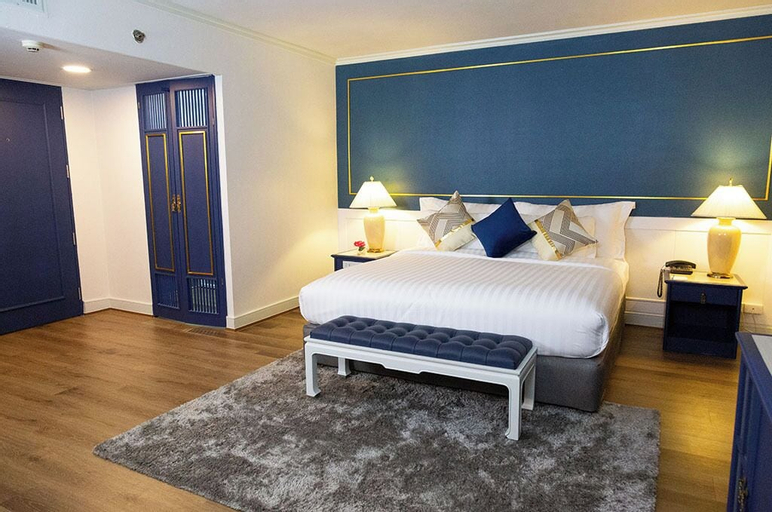 Bedroom 12