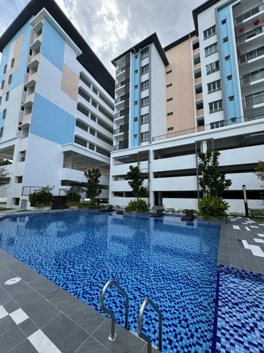Others 4, Bayu Temiang Luxury Design 7~8 Pax, Seremban