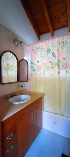 Bathroom, Tanino Home Suites, Capital