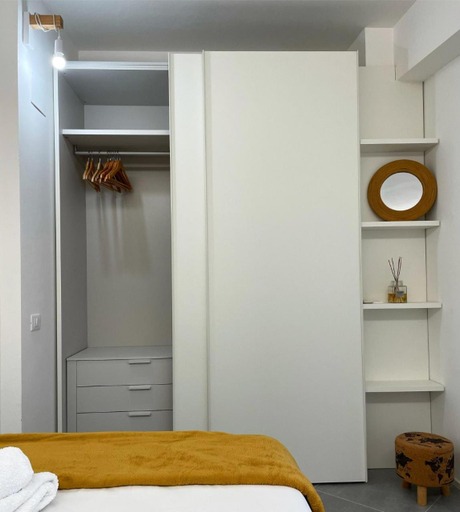Bedroom 2, Camy’s Sunset Bay-Attico vista mare, Savona