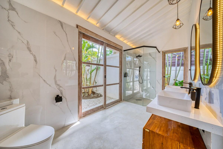 Others 2, Beautiful villa Yang Tao in the heart of Seminyak with PRIVATE STAFF, Badung