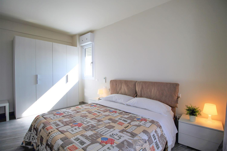 Bedroom 13
