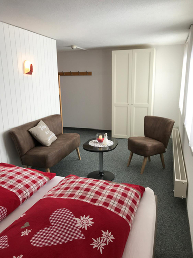 Bedroom, Berggasthaus First, Interlaken