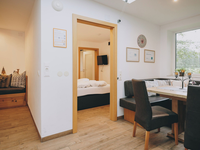 Bedroom 3, Appartements Prielau by we rent, Zell am See