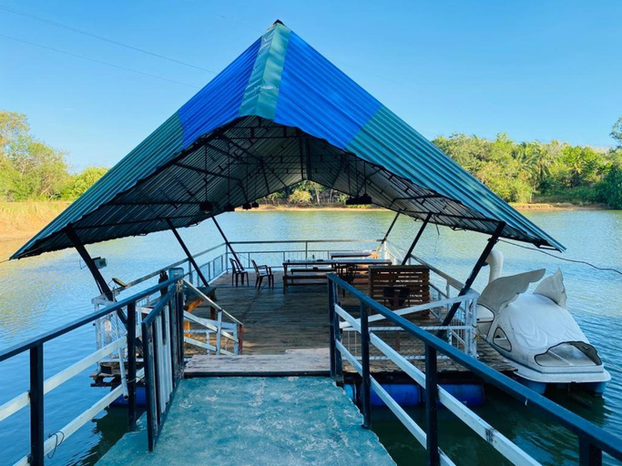 Sport & Beauty 2, Pelican Lake safari resort, Embilipitiya