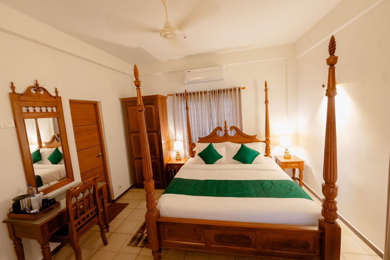 Others 4, seacoast inn fortkochi, Ernakulam