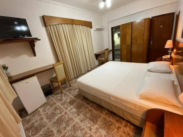 Bedroom 2, Ideal Praia Hotel, Fortaleza