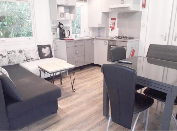 4, Mobile Home Service Hotelier, Var