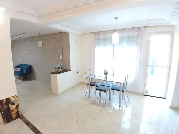Others 5, Appartement Casa Voyageurs, Casablanca