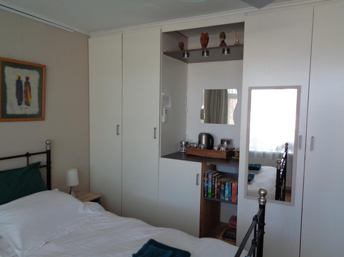 Bedroom 2, Oddingsplace, Hardenberg