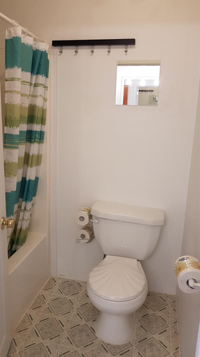 Bathroom 4, Crest View Guest House, Sudbury