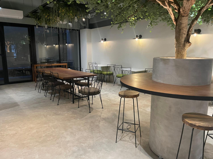 Food & Drinks 5, The Millas Hostel, Quezon City