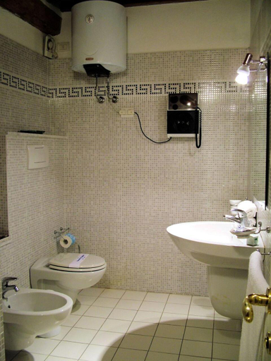 Bedroom 3, Il Chiostro Appartamenti & Suites, Livorno