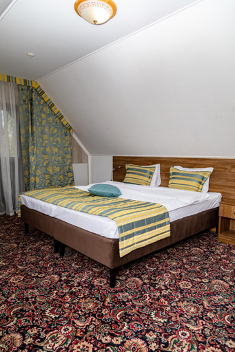 Bedroom 2, Фортеця, Podil's'kyi