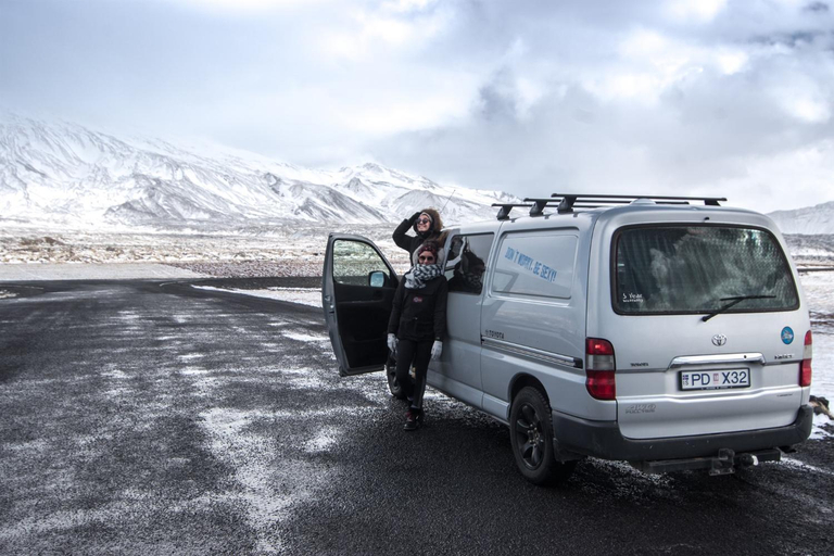 Others 3, KuKu Campers - Campervans, Reykjanesbær