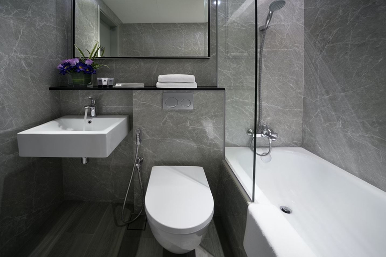 Bathroom 5, Hotel Classic by Venue, Singapore