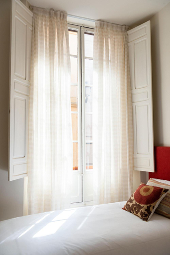 Bedroom, Arenal I-IV, Sevilla