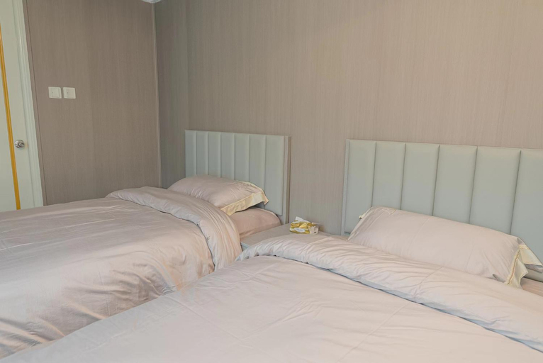 Bedroom 23
