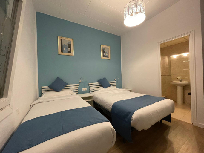 Bedroom, Pension Bertolin, Barcelona