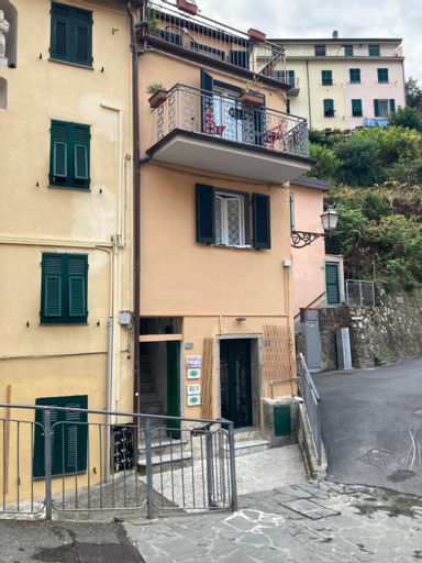 Exterior & Views 1, Rio Rest, La Spezia