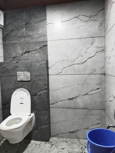 Bathroom 4, Hotel Blue Paradise, Indore