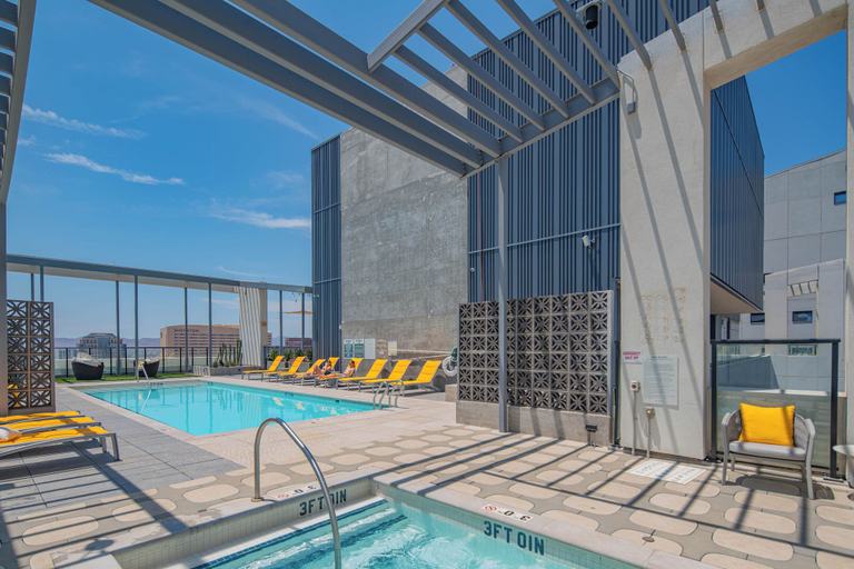 Sport & Beauty 2, ROVE LIVING/KB - Joy on 4th, Maricopa