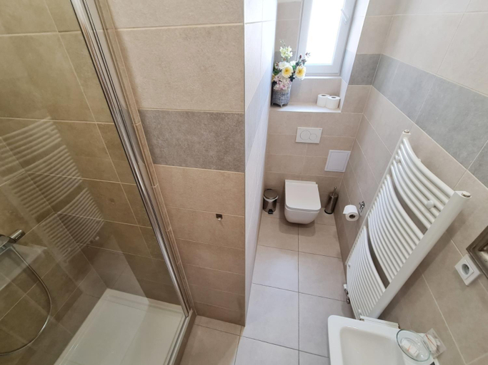 Bathroom 3, Apartman Praha Brevnov, Praha 6