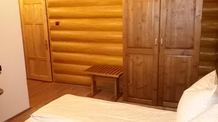 Bedroom 2, Pensiunea Izbucul Tauz, Arieseni