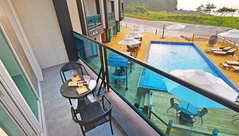 Sport & Beauty 1, Glories Pension, Buan