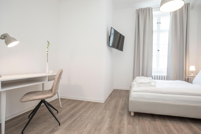 Bedroom 2, Boardinghouse Flensburg - by Zimmer FREI! Holidays, Flensburg