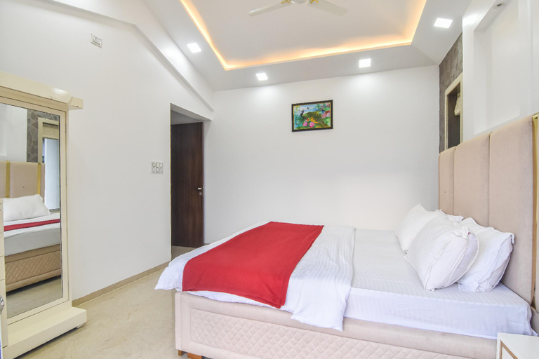 Bedroom 2, Royal Paradise Villa, Pune