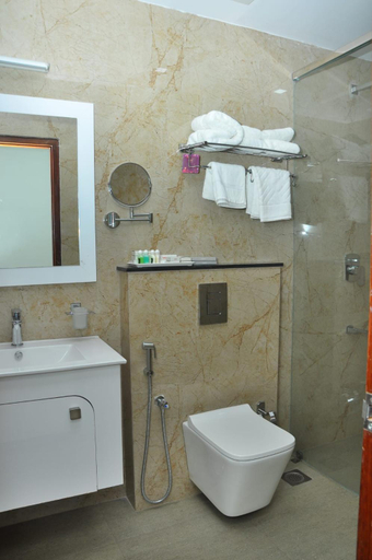 Bathroom, Kallada Mamatha Motels, Thrissur