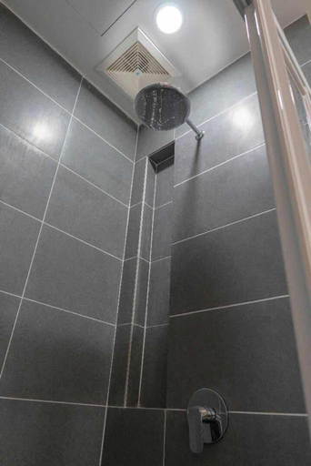 Bathroom 4, PINTARMAN SUITES @ MIRI TIMES SQUARE, Miri
